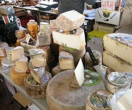 La Plaza De Cangas Turistico Apartman Onís