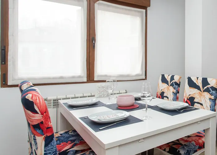 La Plaza De Cangas At 公寓 Onís