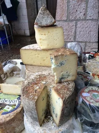 La Plaza De Cangas At 公寓 Onís